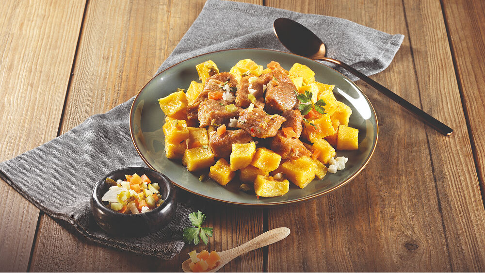 Fotografia de um prato de Carne de porco &agrave; Portuguesa.